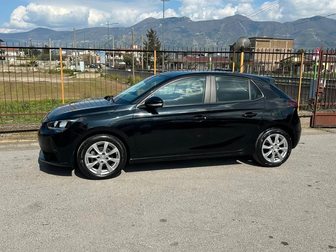 Opel Corsa 1.2 benz 75cv Elegance OK NEOPATENTATI