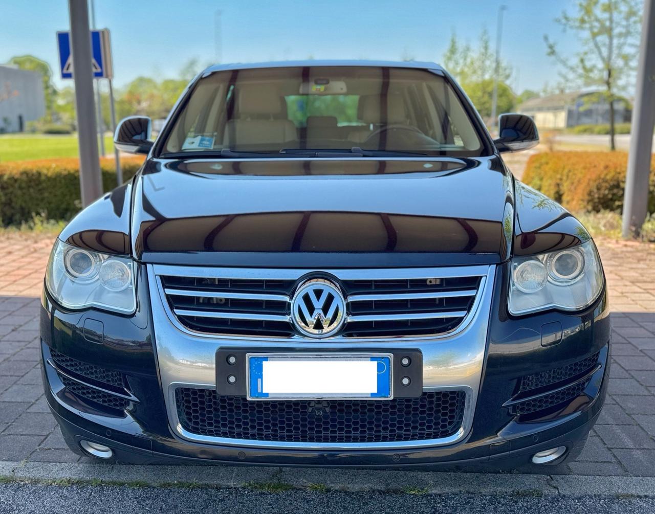 Volkswagen Touareg 3.0 V6 TDI DPF Exclusive