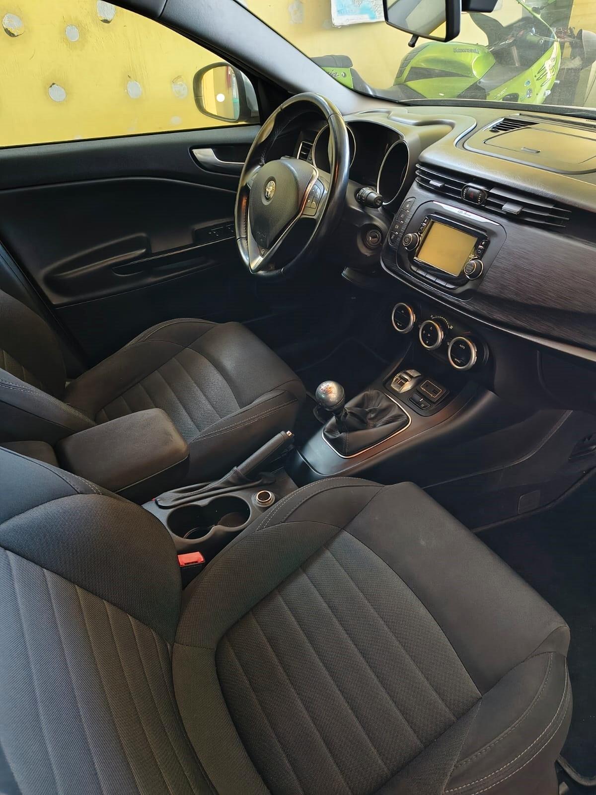 Alfa Romeo Giulietta 1.6 JTDm 120 CV Super