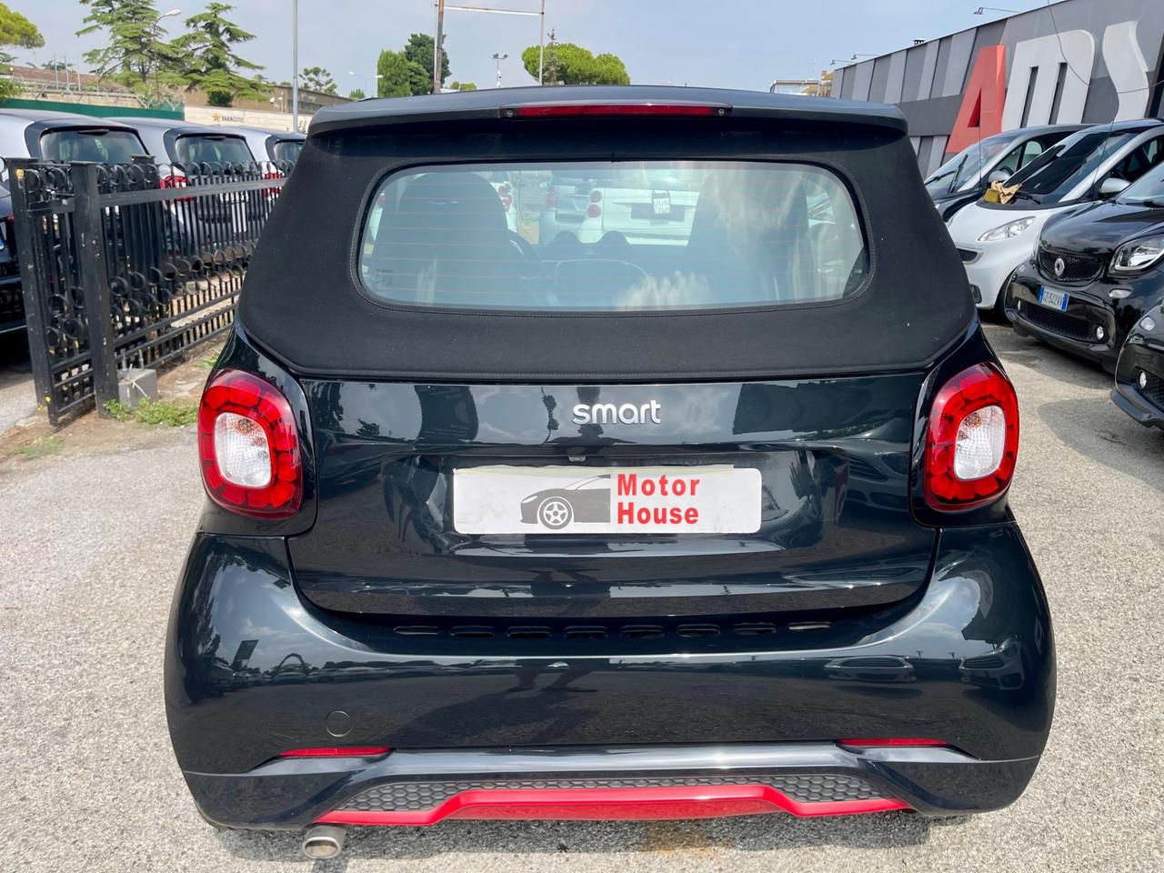 Smart ForTwo BRABUS 0.9 Turbo twinamic Urban runner