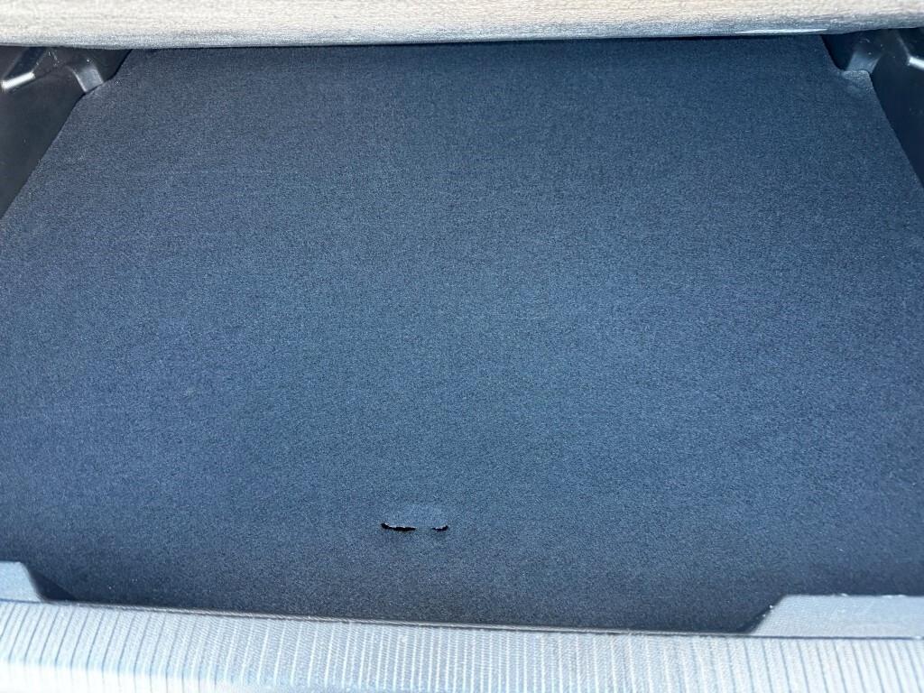 Peugeot 2008 1.2 Benzina Active Pack S&s 130cv Eat8