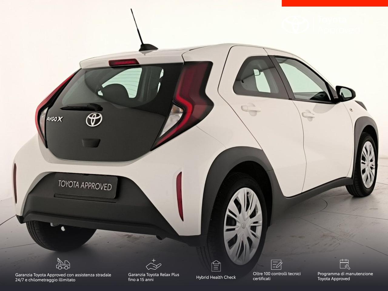 Toyota Aygo x 1.0 active 72cv