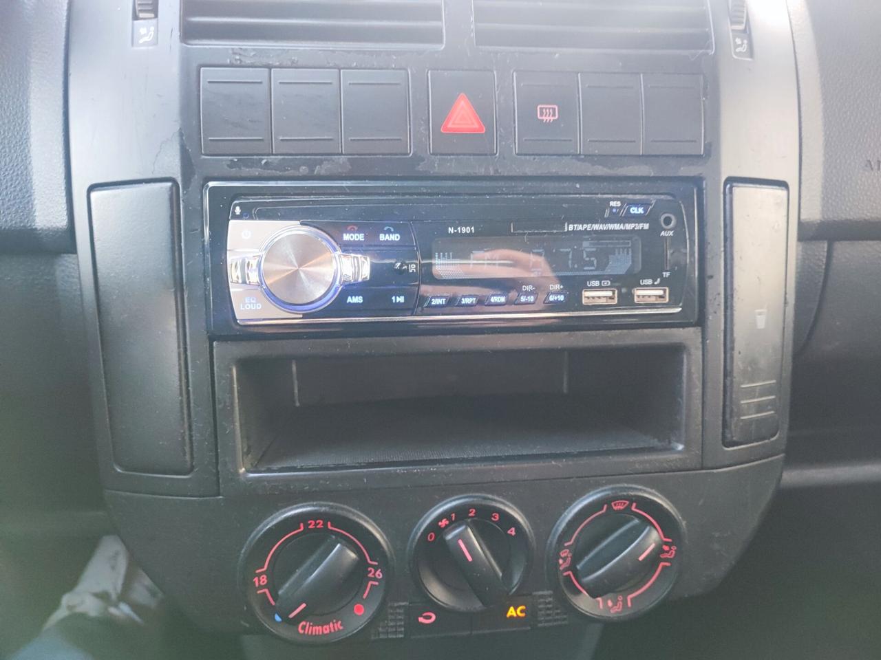 Volkswagen Polo 1.4 Benz euro 4 5porte neopatentati