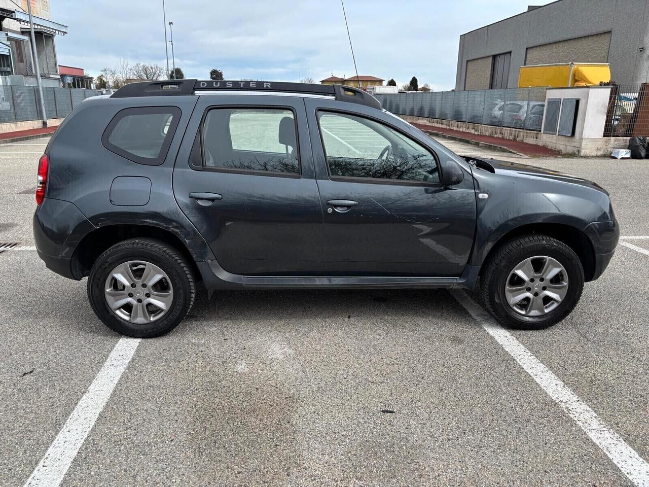 Dacia Duster 1.6 GPL 115CV EURO6 S&S 4X2 SERIE LIMITATA BLACK SHADOW