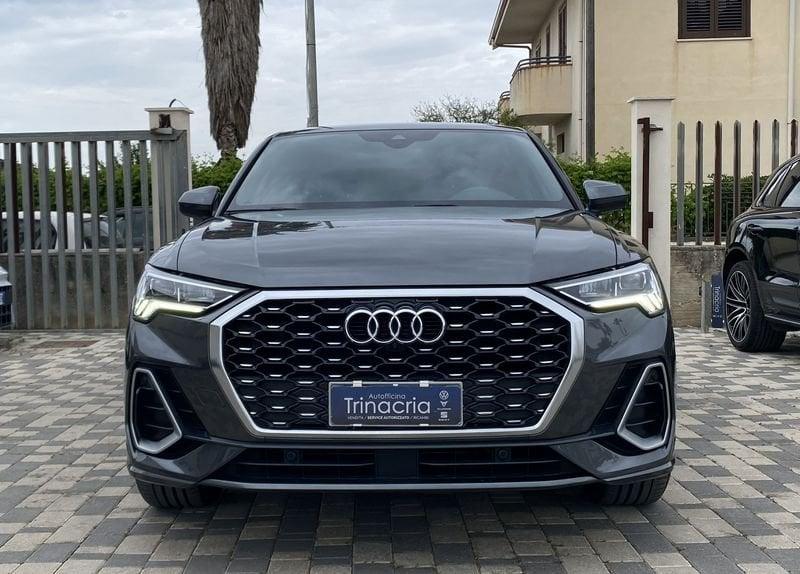 Audi Q3 Sportback S Line interno ed esterno 2.0 TDI 150CV s-tronic 35