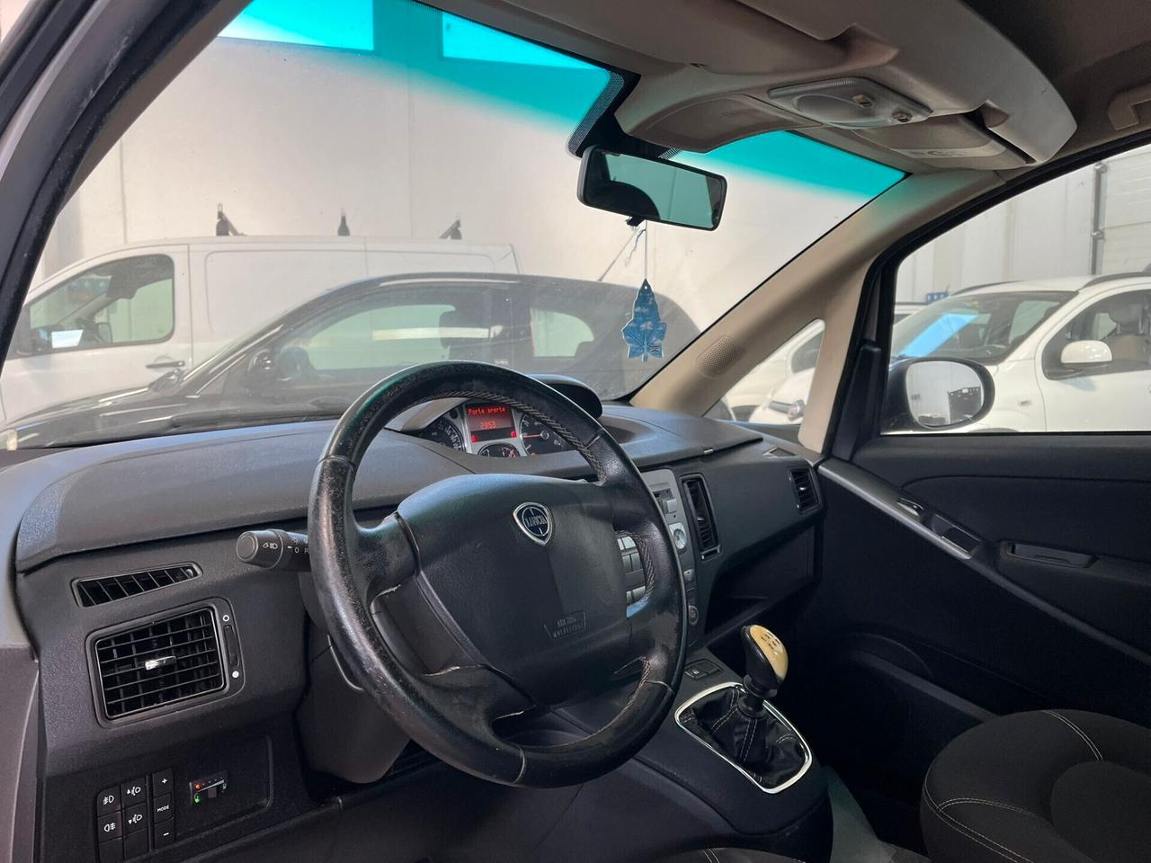 Lancia MUSA 1.4 8V Ecochic GPL Diva