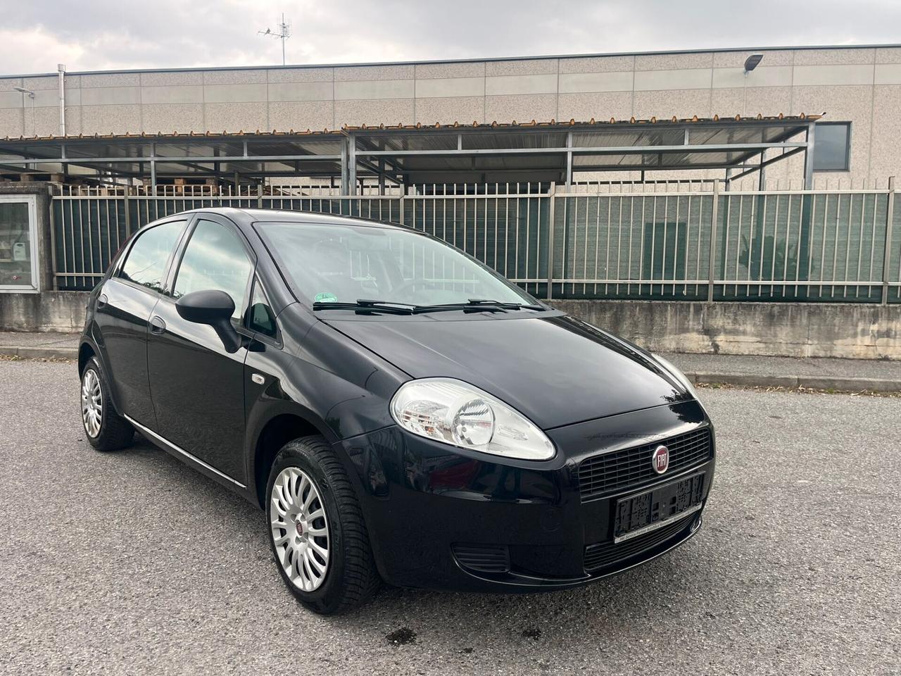 Fiat Grande Punto 1.2 BENZINA X NEOPATENTATI