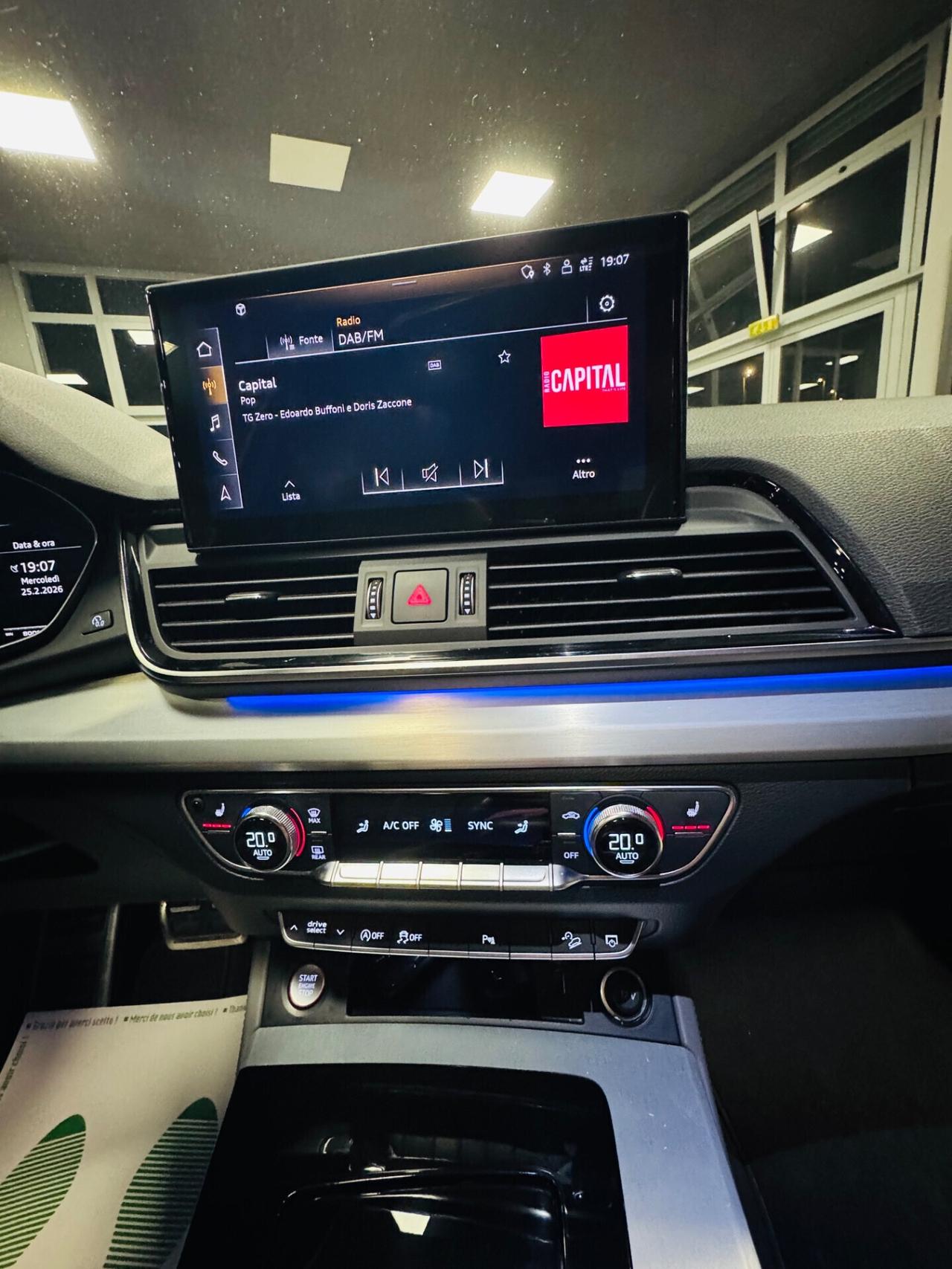 AUDI SQ5 SPORTBACK TDI HYBRID IDENTITY BLACK