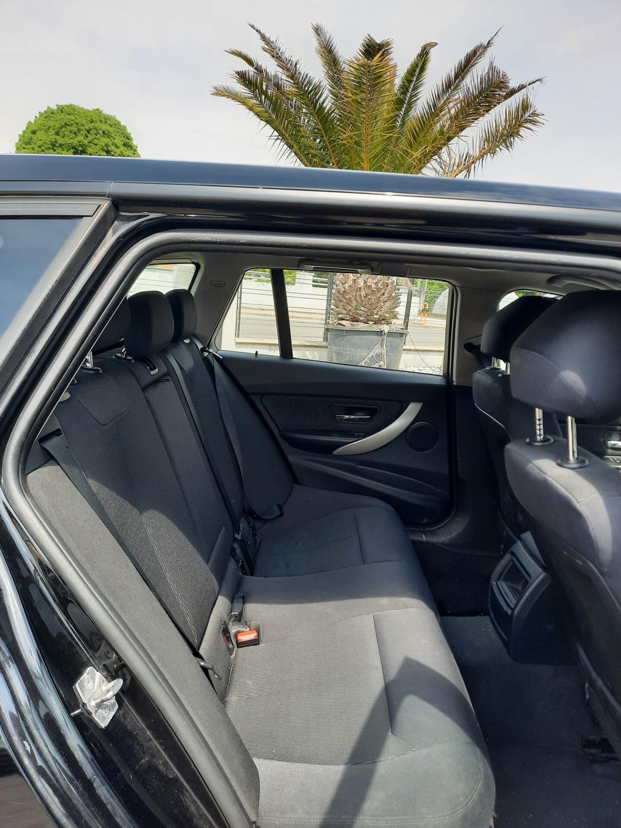 Bmw 318 318d Touring Automatico Navi