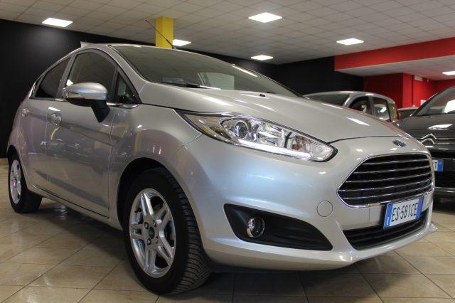 FORD Fiesta 1.2 60CV 5 porte 70000 Km !!! OK NEOPATENTATI