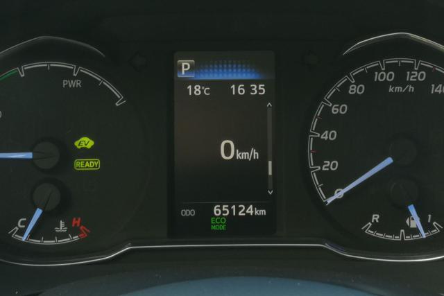 TOYOTA Yaris 1.5 Hybrid 5 porte Business