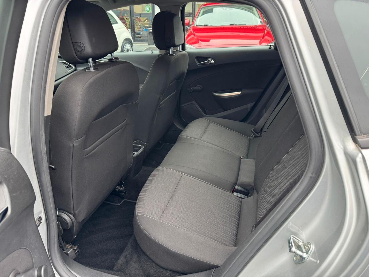 Opel Astra 1.4 Turbo 140CV 5 porte Cosmo