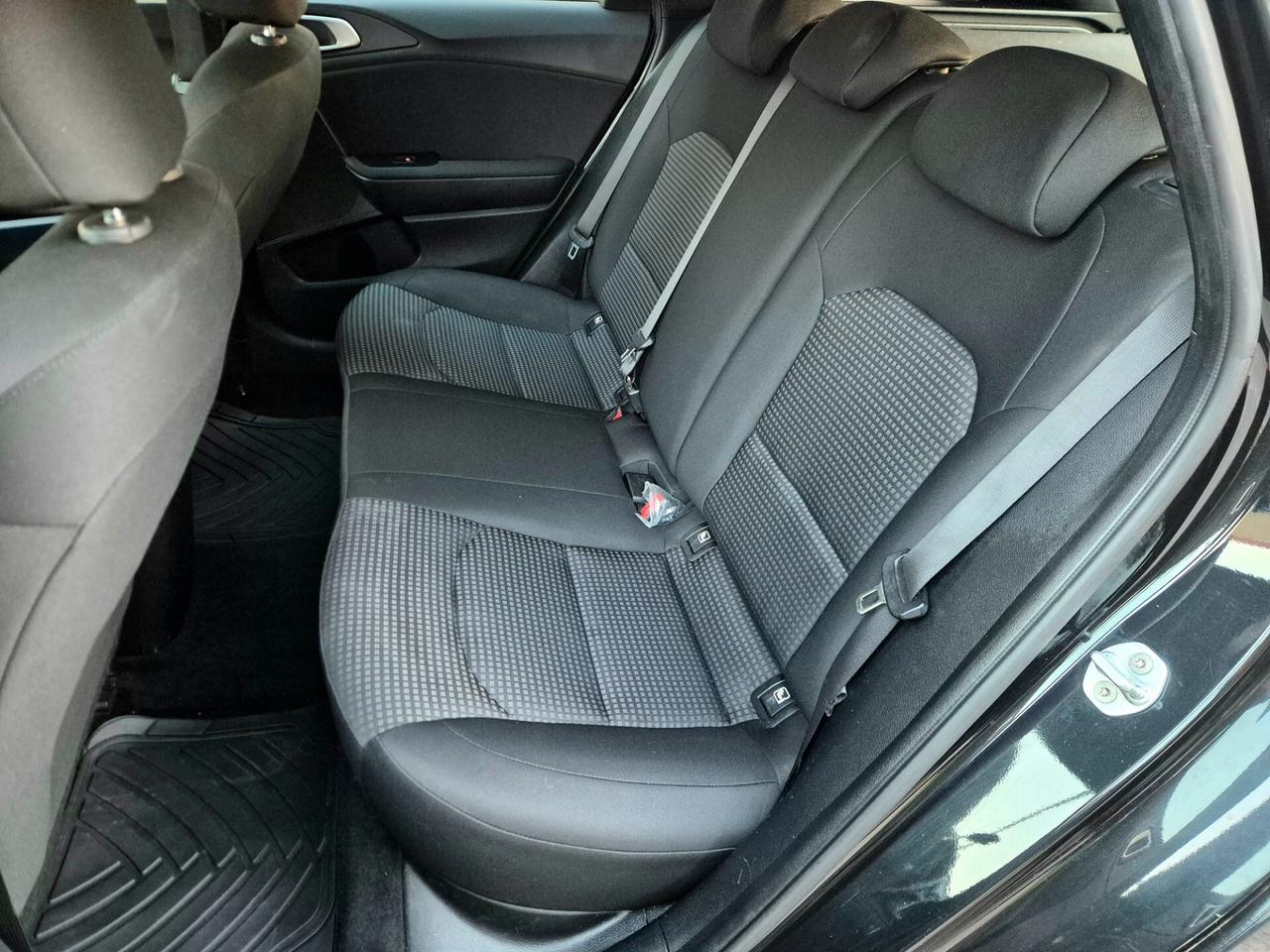 Kia Ceed Sportswagon 1.4 MPi GPL SW Urban