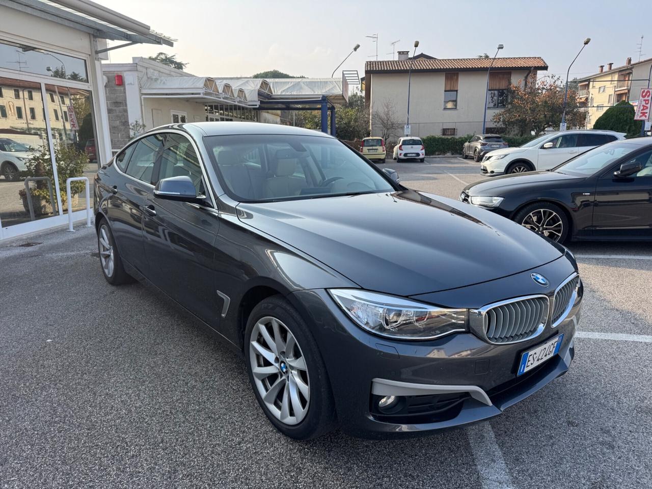Bmw 3er Gran Turismo 320d Luxury aut.