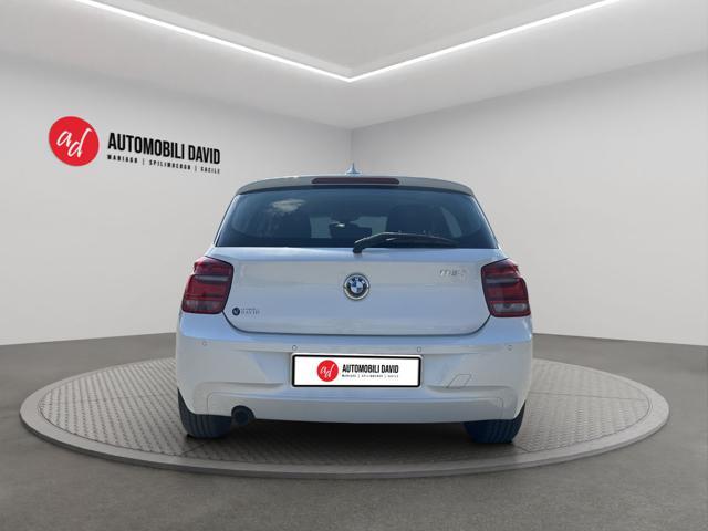 BMW 118 i 5p. Unique BIANCO PERLA