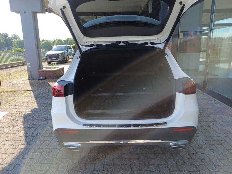 Mercedes-Benz GLA GLA 200 d 4matic Progressive Advanced Plus