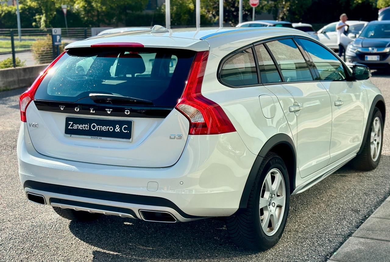 Volvo V60 Cross Country V60 Cross Country D3 Geartronic