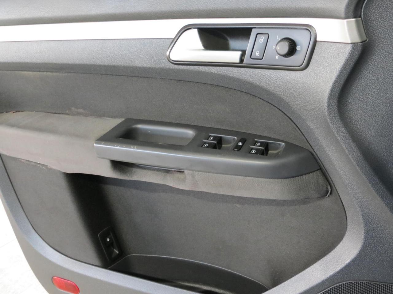 Volkswagen Touran 1.6 Trendline Bifuel G