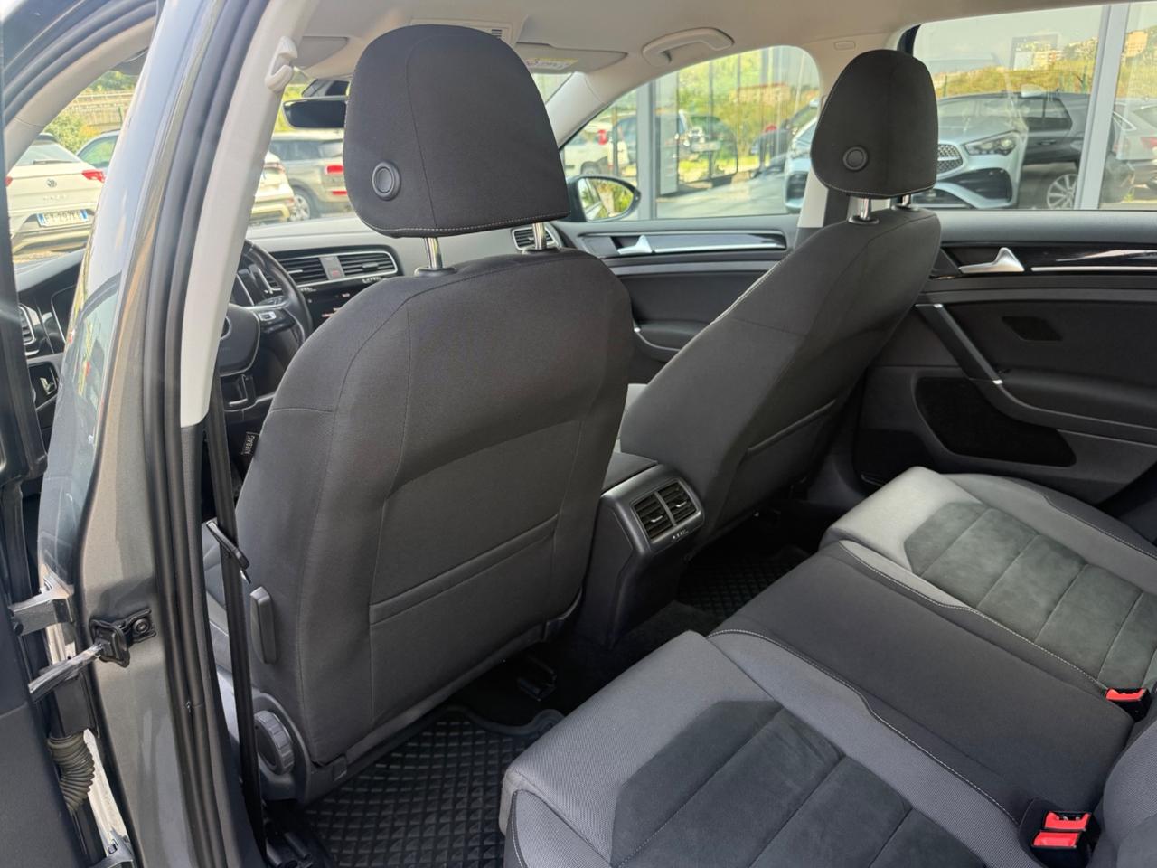 Volkswagen Golf 1.6 TDI 115 CV 5p. Executive BlueMotion Technology