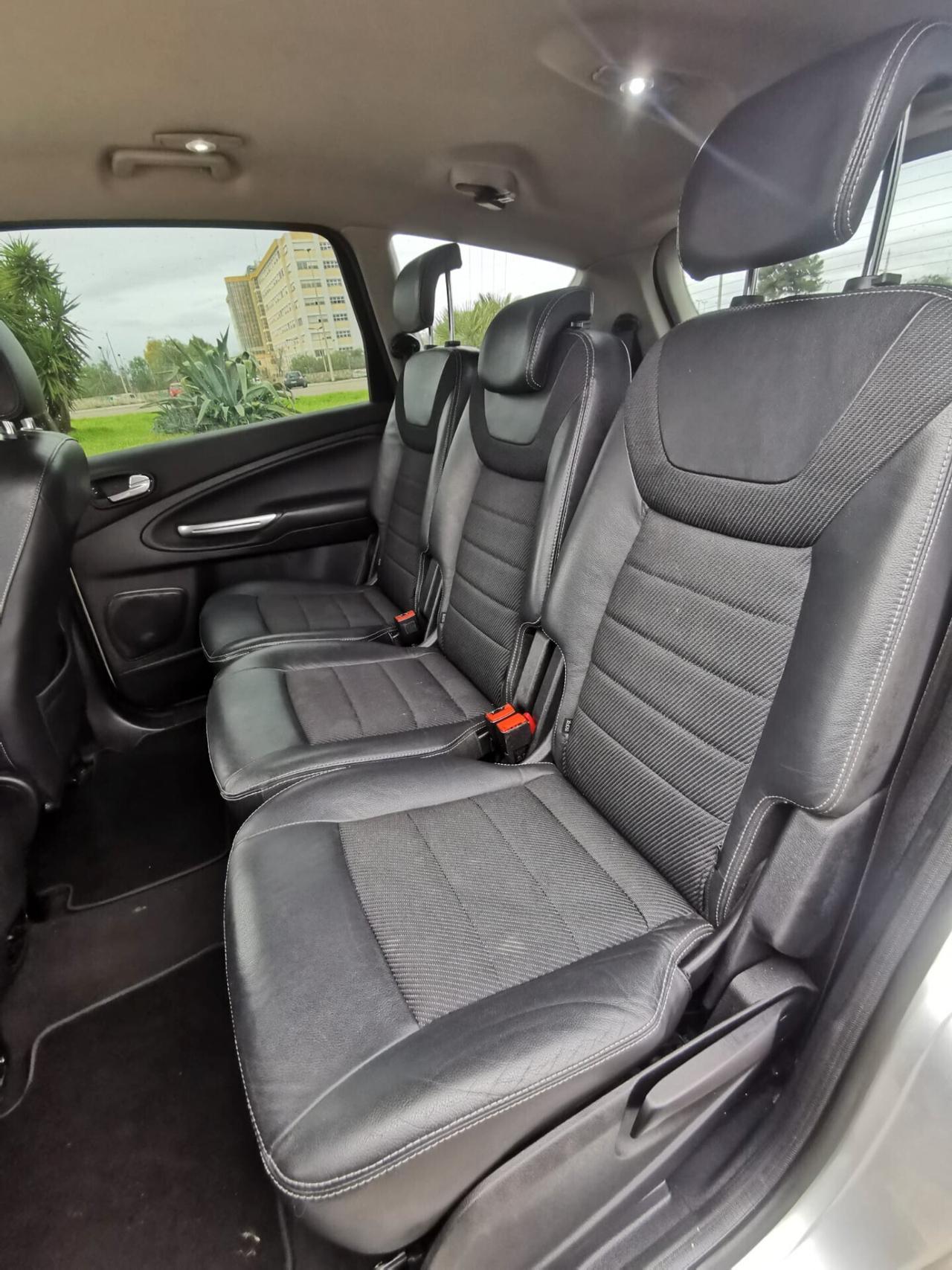 Ford S-Max 2.0 TDCi 140CV Tit. 7 POSTI 2011