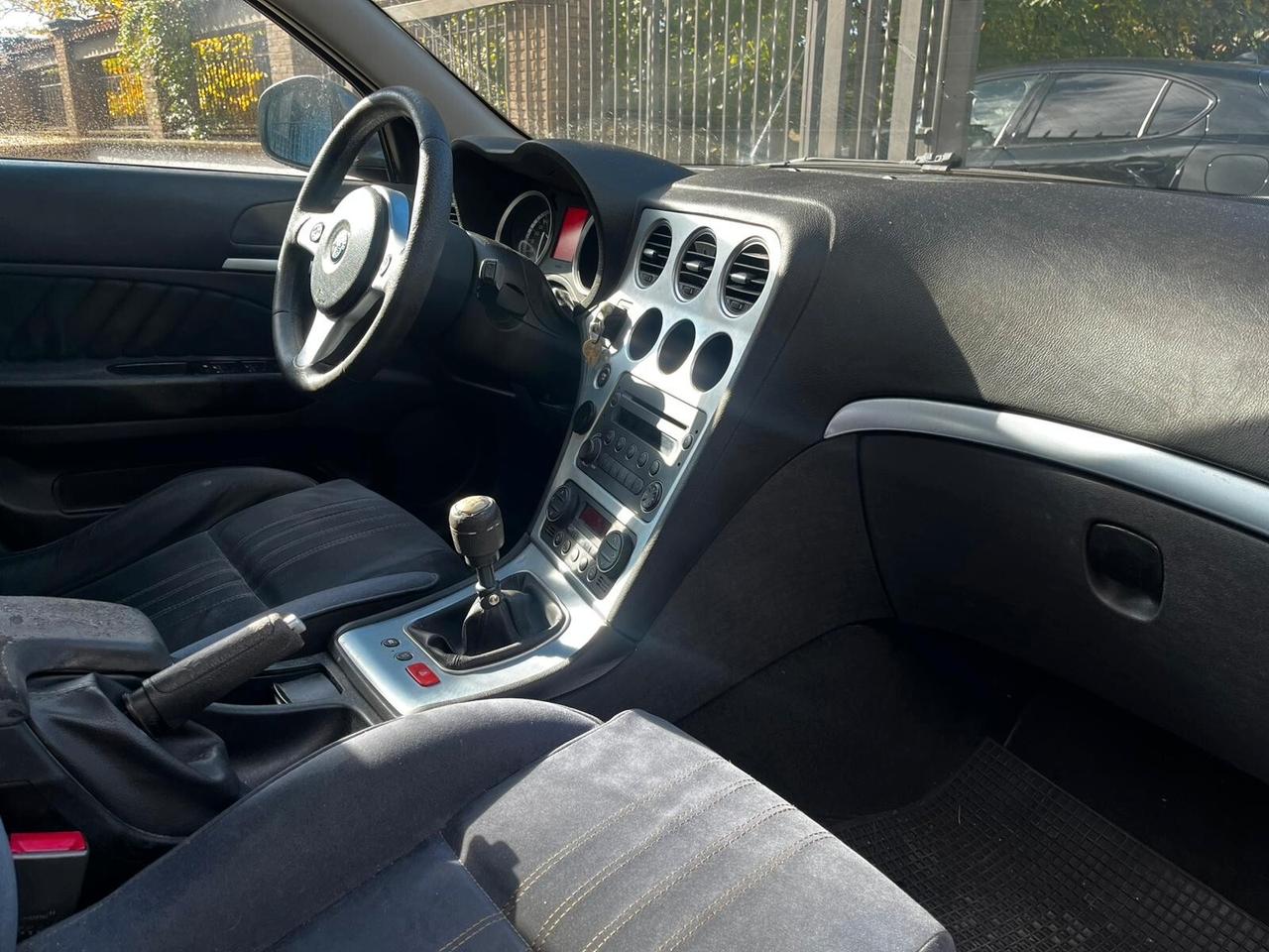 Alfa Romeo 159 1.9 JTDm Distinctive