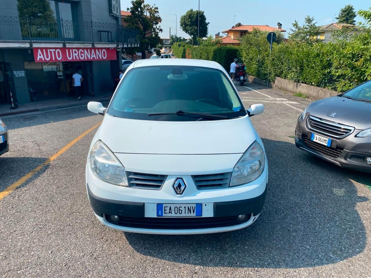 Renault Scenic Scénic 1.6 Dynamique