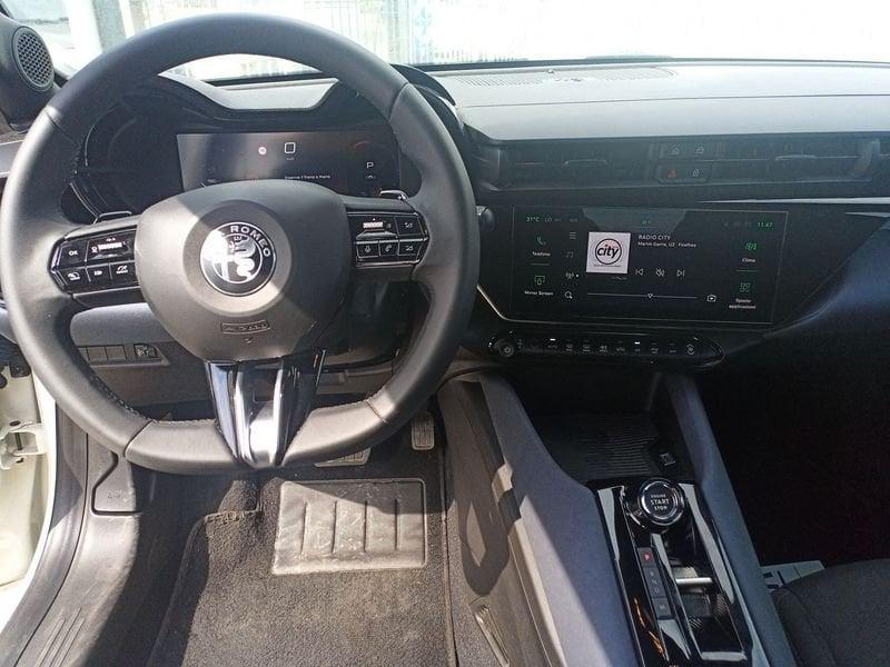 Alfa Romeo Junior Ibrida 1.2 145CV Hybrid eDCT6 ibrida