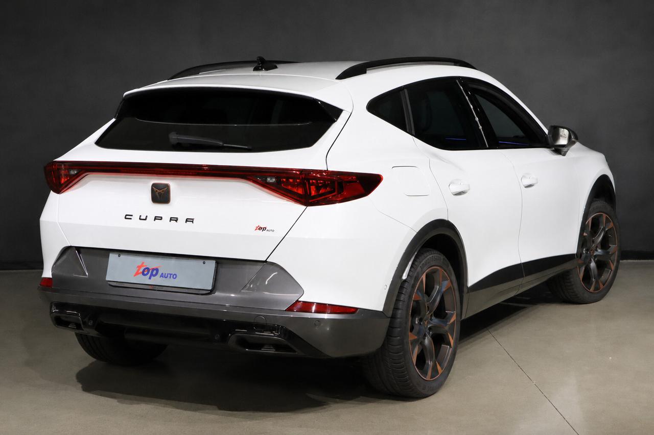 Cupra Formentor PLUG-IN HYBRID 204CV KEYLESS ACC 19" SOLO 15.400KM!