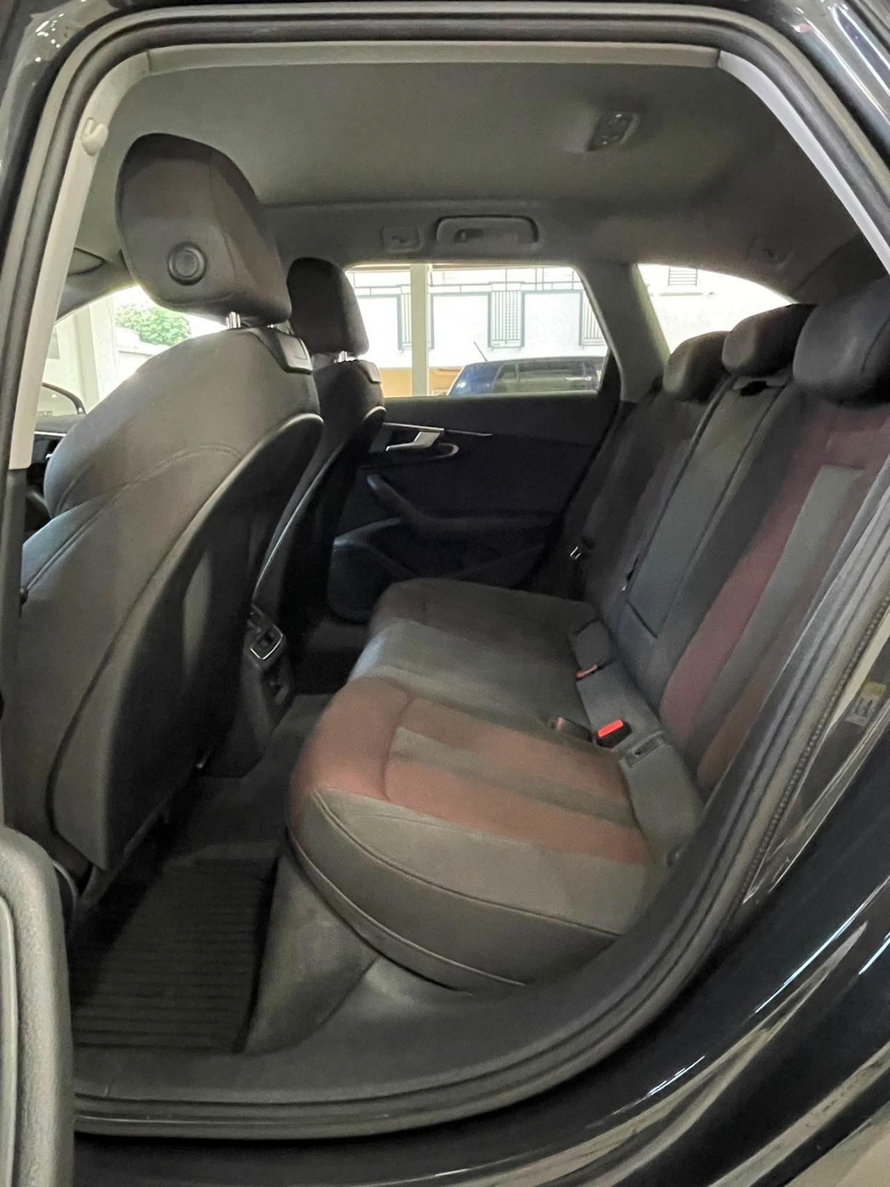 Audi A4 2.0 tdi 2019 full optional