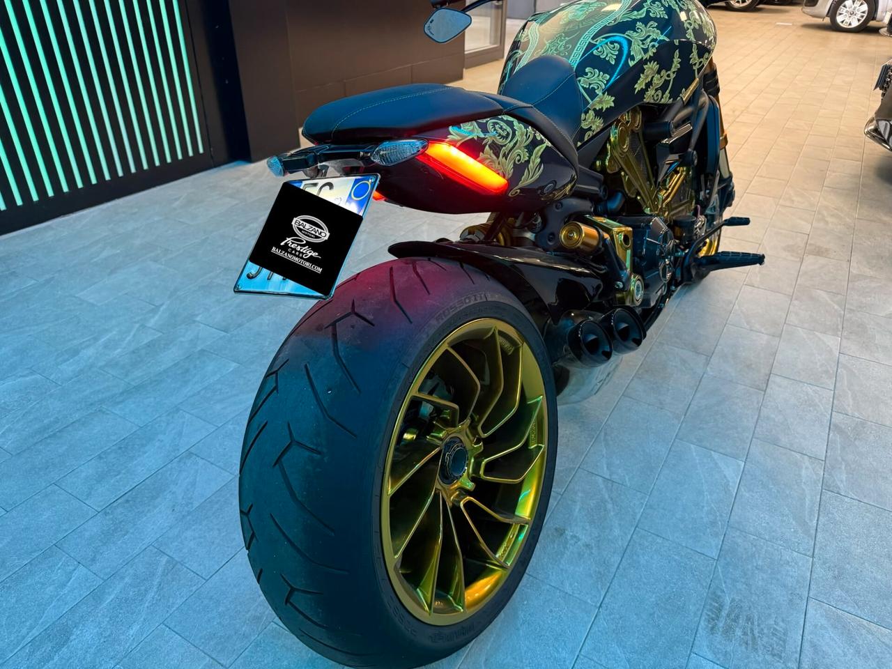DUCATI DIAVEL XDIAVEL S VERSACE SERIE LIMITATA 2017