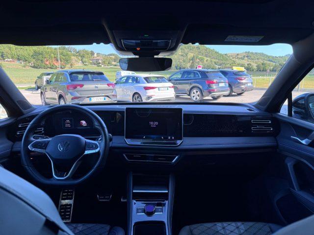 VOLKSWAGEN Tiguan 1.5 eTSI 150CV GANCIO DSG R-Line Plus PARI A NUOVO