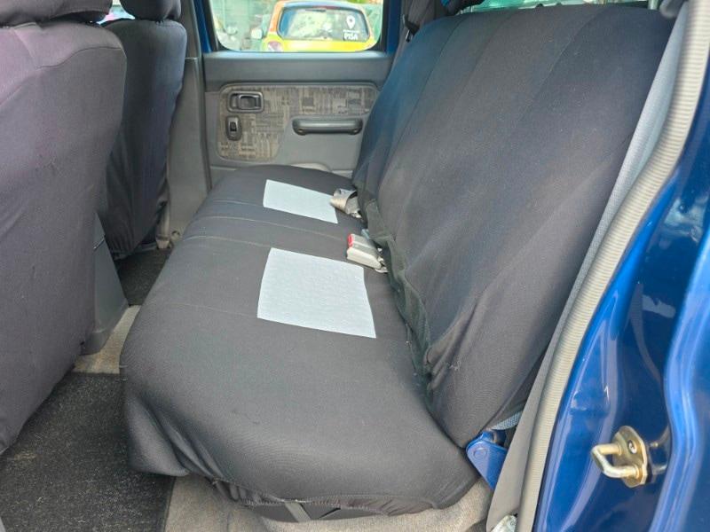 NISSAN Pick-up (2ª s.) Pick-up 2.5 TD 4 porte ...