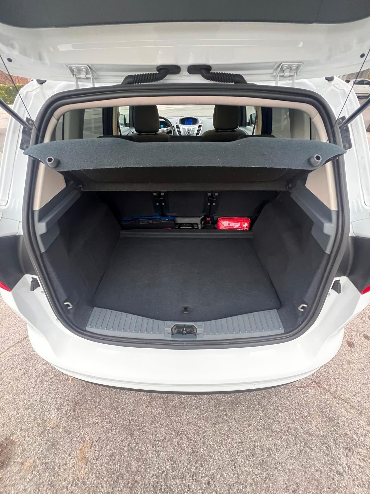 Ford C-Max 1.6 TDCi 115CV Titanium