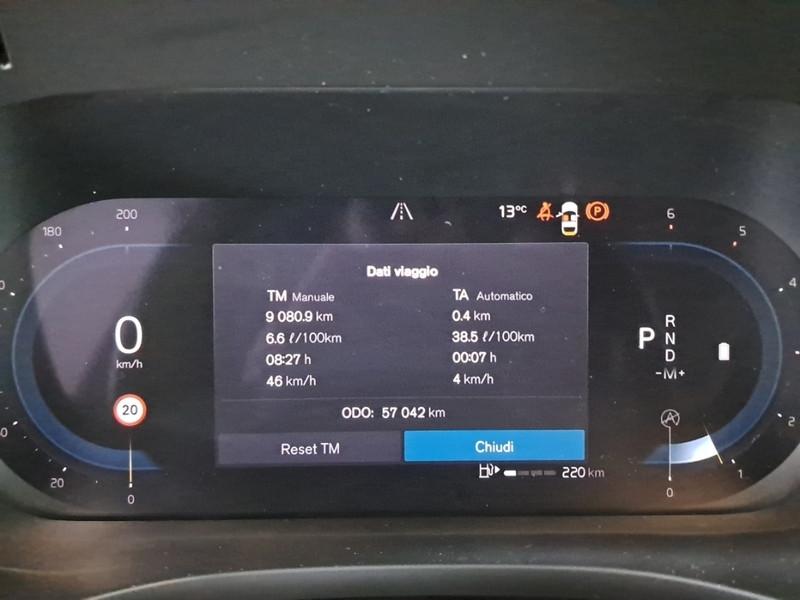 VOLVO XC60 B4 D AWD automatico Inscription