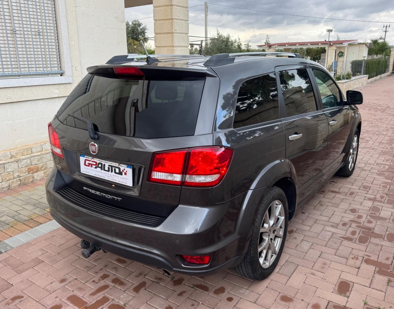 Fiat Freemont 2.0 MJT 170 CV Lounge AWD GANCIO