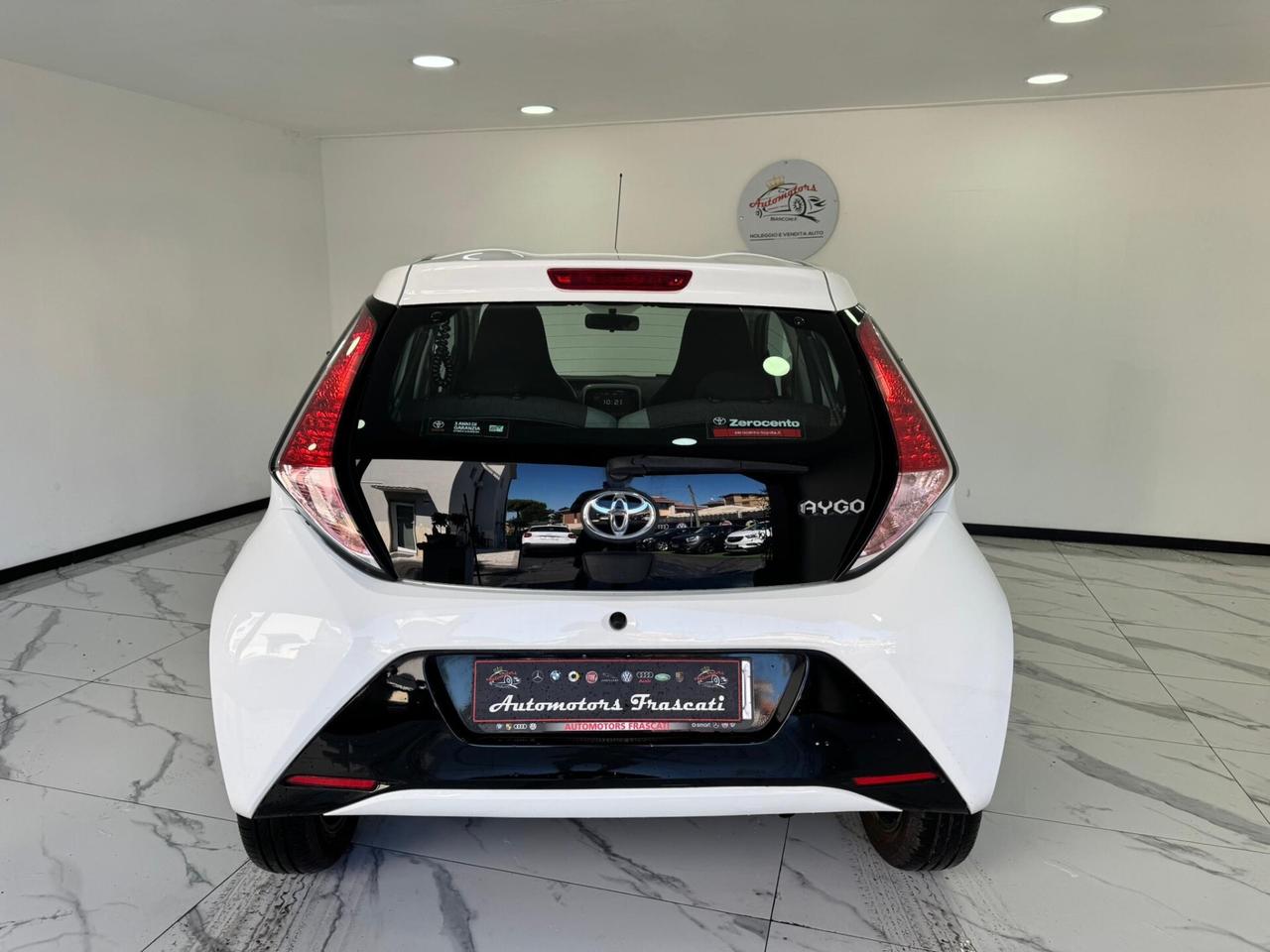 Toyota Aygo 1.0 VVT-i 69 CV 5 porte -TELECAMERA-GARANTITA-2017