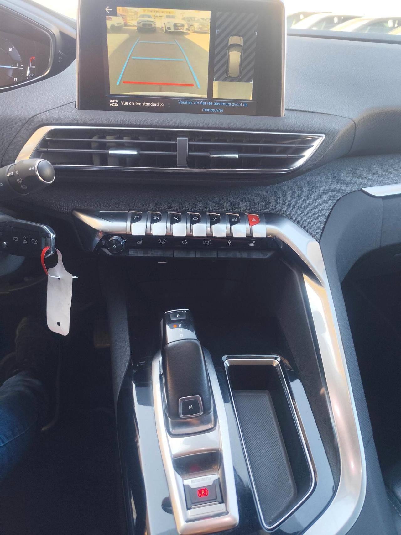 Peugeot 3008 BlueHDi 130 S&S Crossway