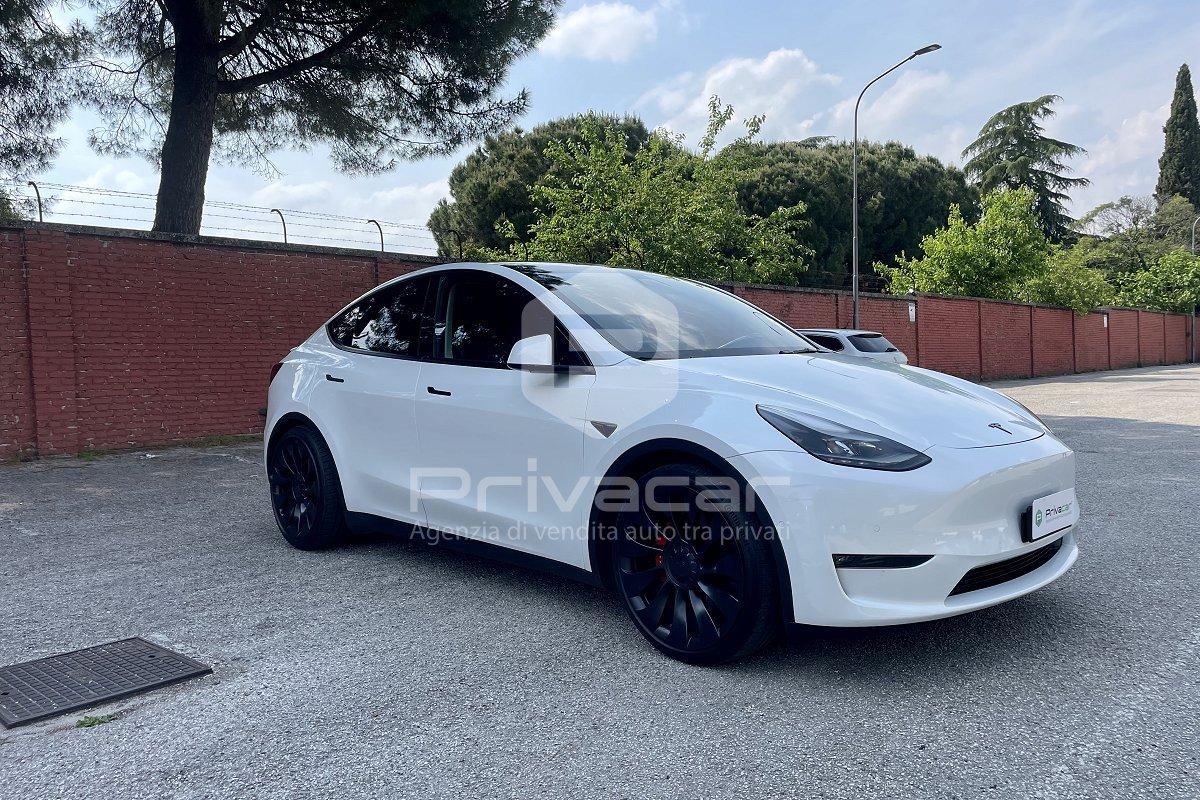 TESLA Model Y Performance AWD