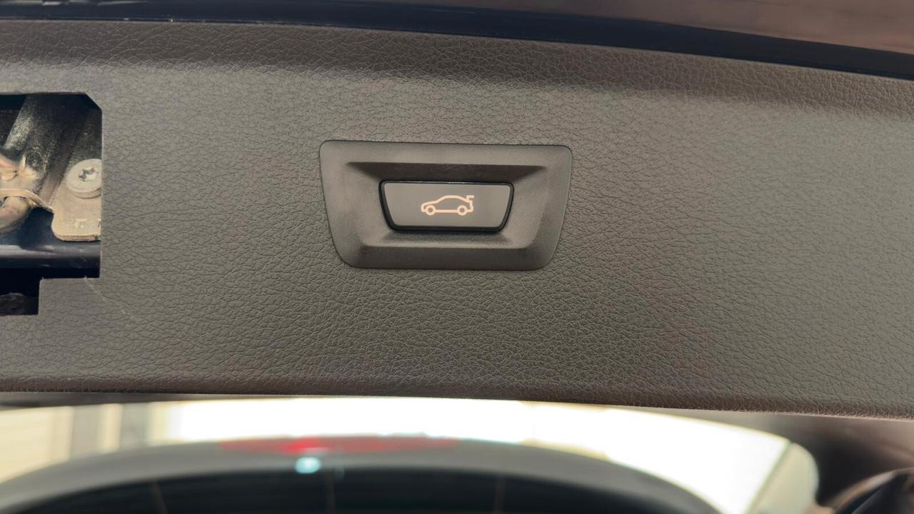 Bmw 2er Active Tourer 220d Advantage aut.