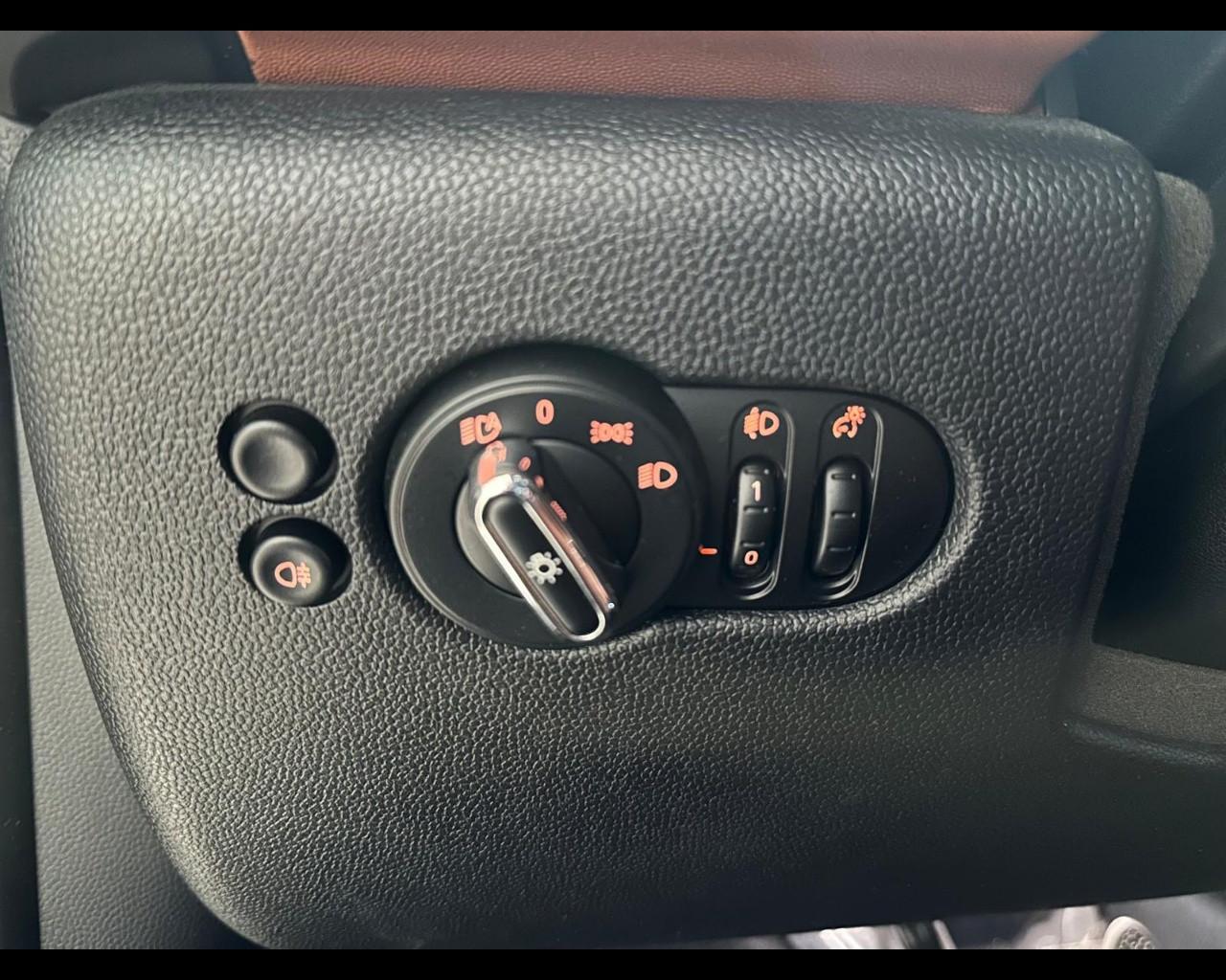 MINI Mini 5 porte (F55) - Mini 2.0 Cooper S Yours 5 porte