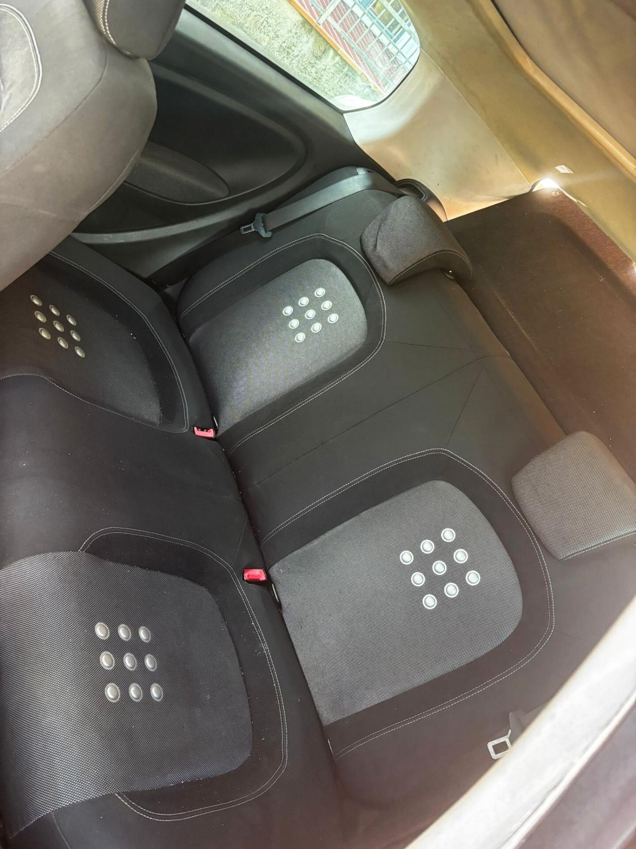 Fiat Grande Punto 1.3 MJT 90 CV 3 porte Emotion