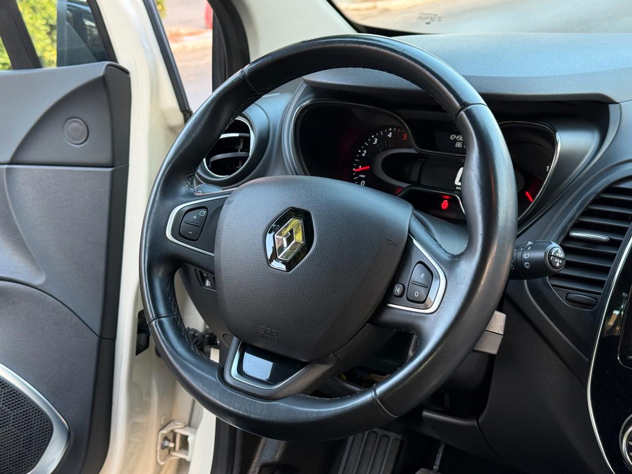 Renault Captur 1.5 dCi 90CV LED NAVI CAMERA - 2018