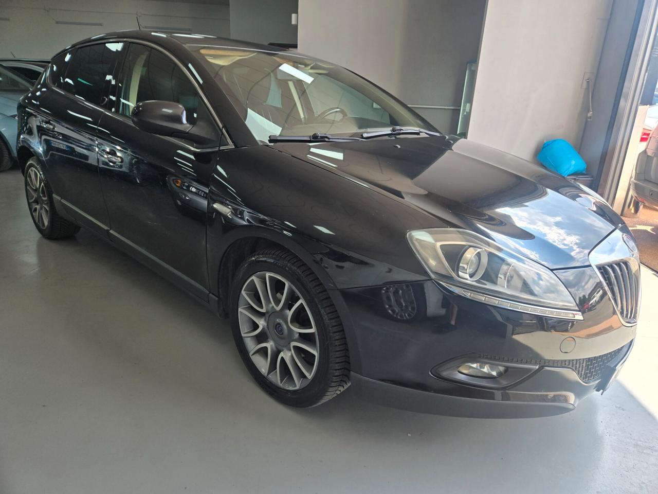 Lancia Delta 1.6 MJT DPF Selectronic Argento