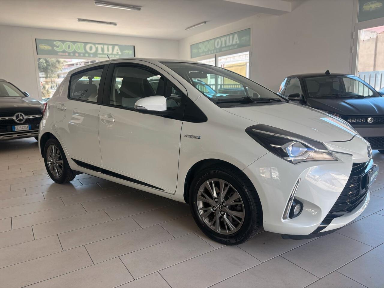 Toyota Yaris 1.5 5 porte Active