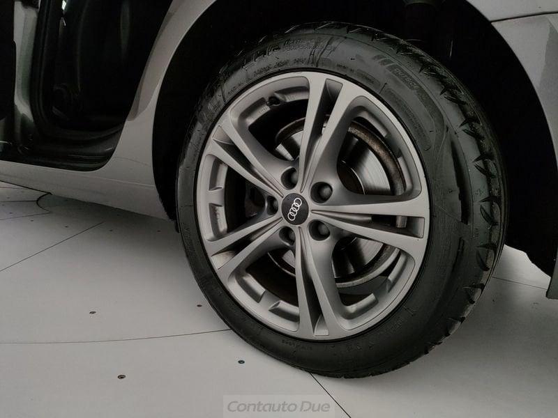Audi A4 2.0 35 TDI MHEV Business Advanced S Tronic