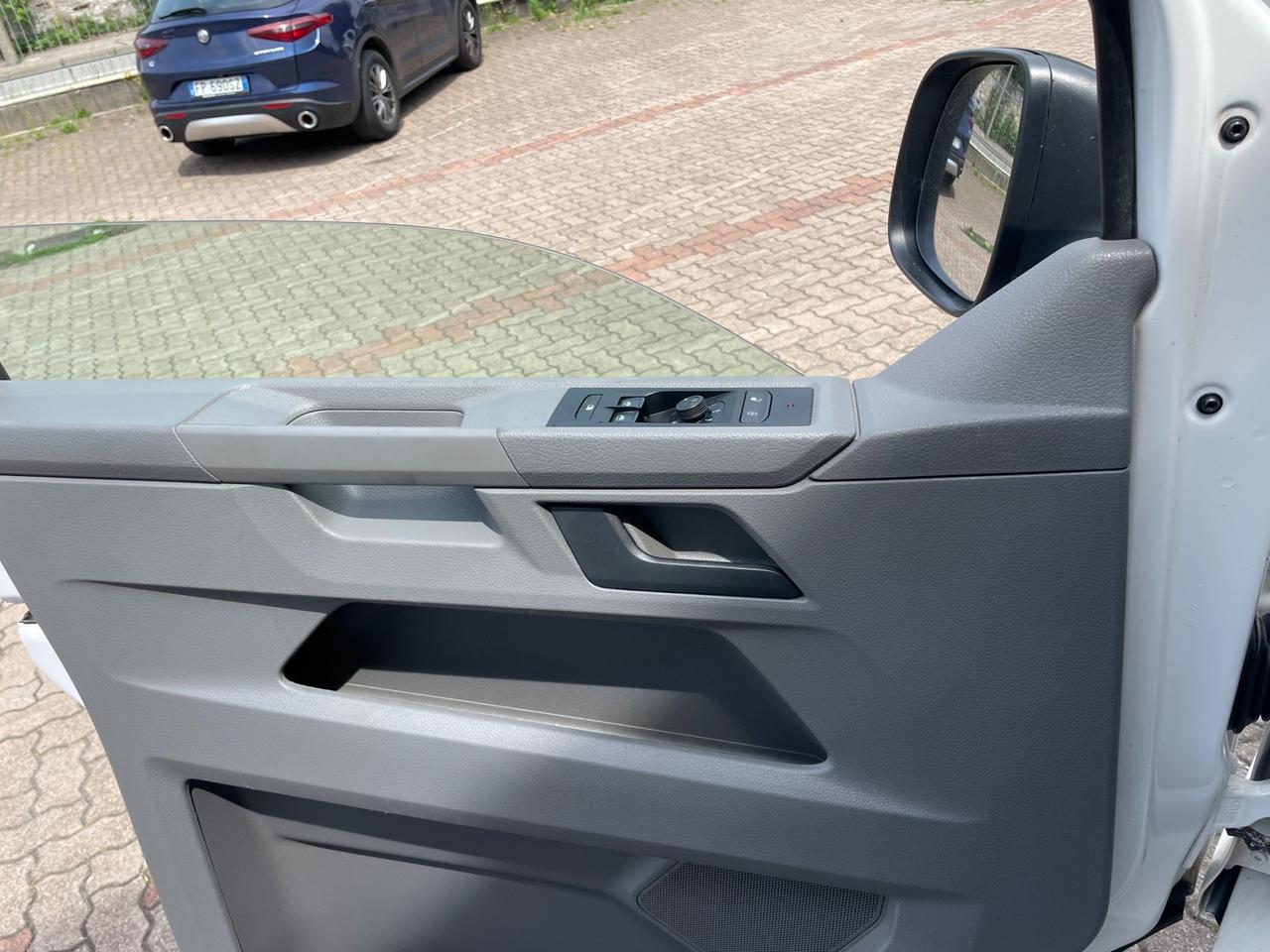 Volkswagen Transporter 2.0 TDI 150CV 4Motion PC-TN Furgone
