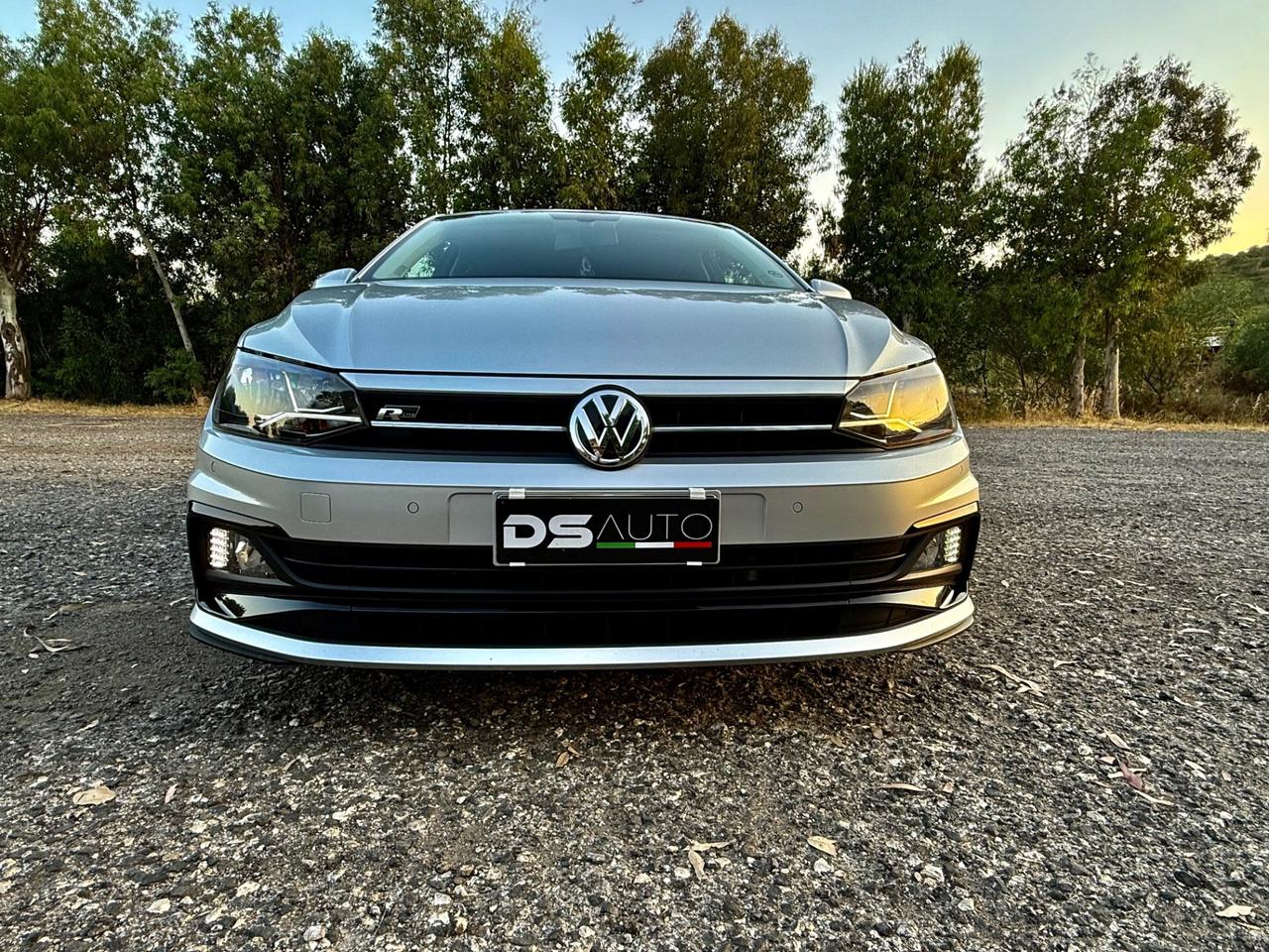 VOLSKSWAGEN POLO 1.6 TDI 95 CV 5p. RLINE