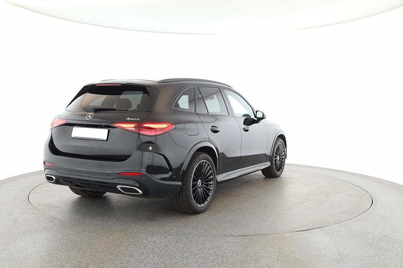 Mercedes-benz GLC 300d Premium Amg Digital Pano Cerchi20 Iva Esposta