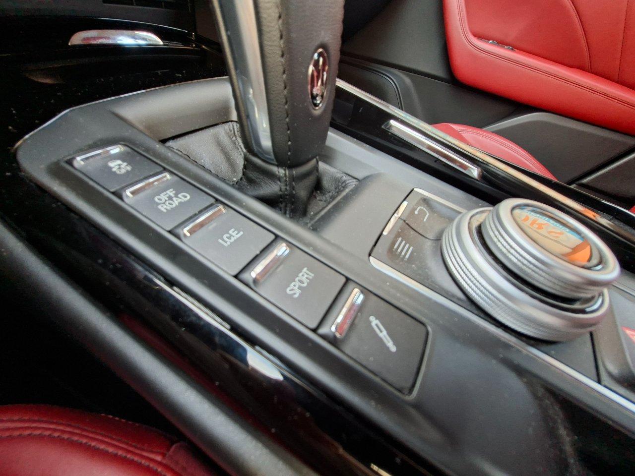 Maserati Levante 3.0 V6 250cv GRAN LUSSO