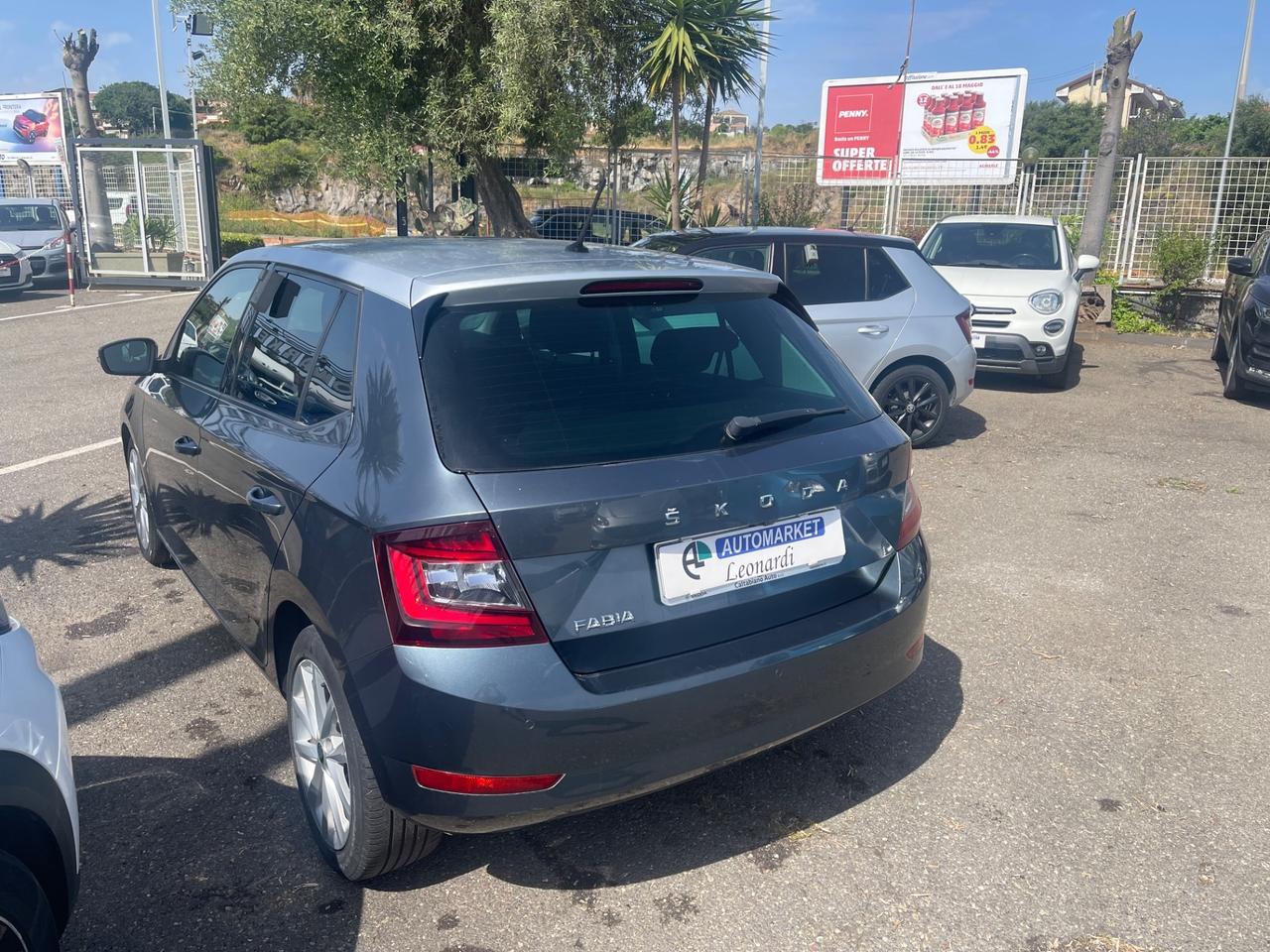 Skoda Fabia 1.0 MPI 60 CV Design Edition
